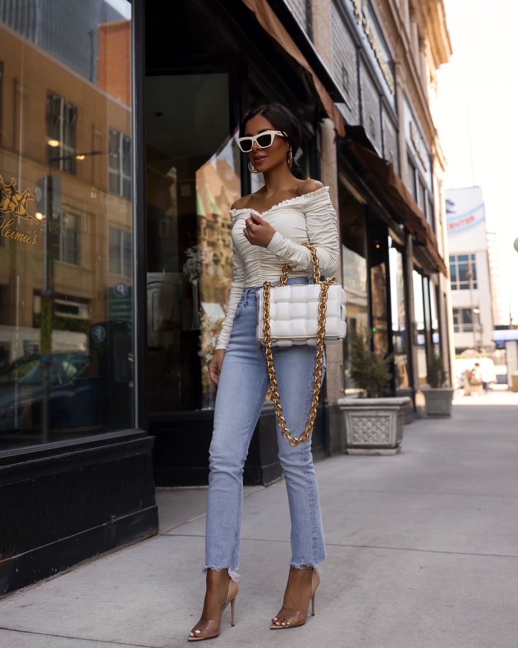 fashion-blogger-agolde-denim-outfit.jpg