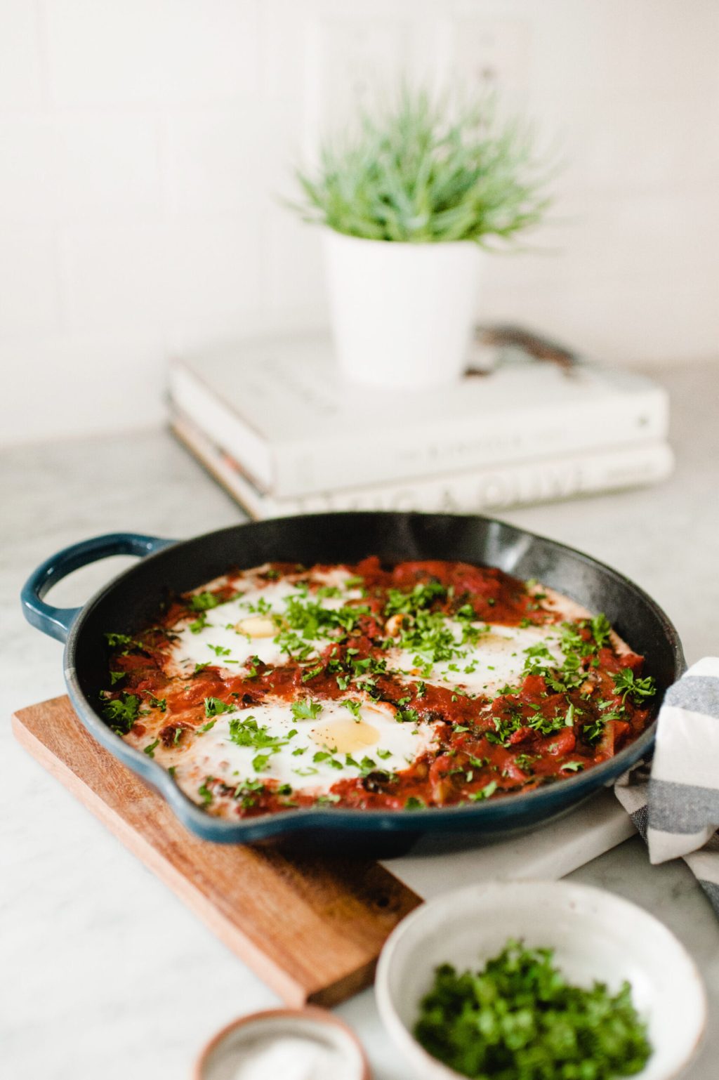 Spicy-Tomato-Shakshuka-CarinaSkrobeckiPhotography_SRHtest-22-scaled-1.jpeg