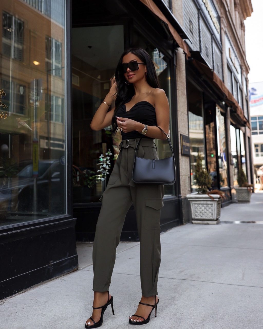 fashion-blogger-green-cargo-pants.jpg