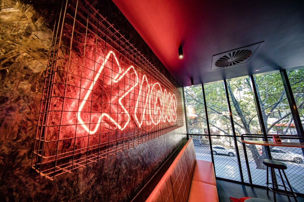 Beyond the Game Exploring Unique Sports Pub Experiences