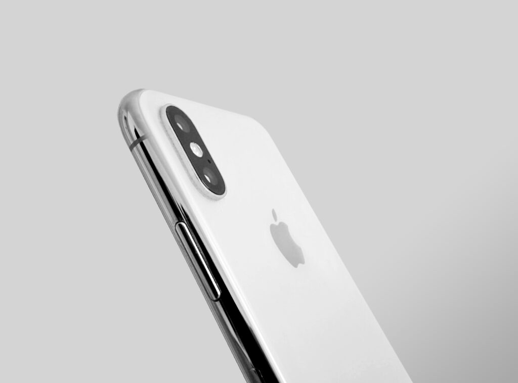 iphone price in dubai