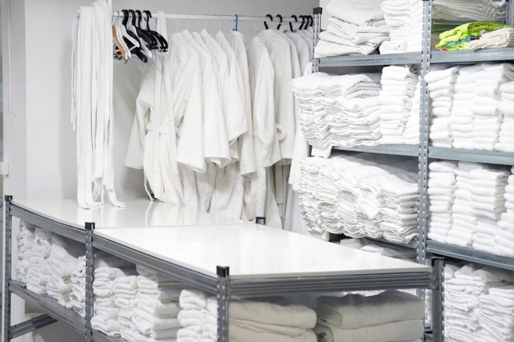 Commercial clothing Linen Cleaning