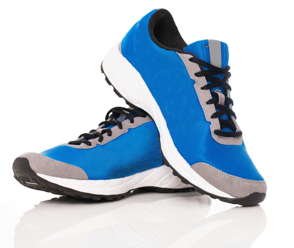pair-trainers_11zon (2)